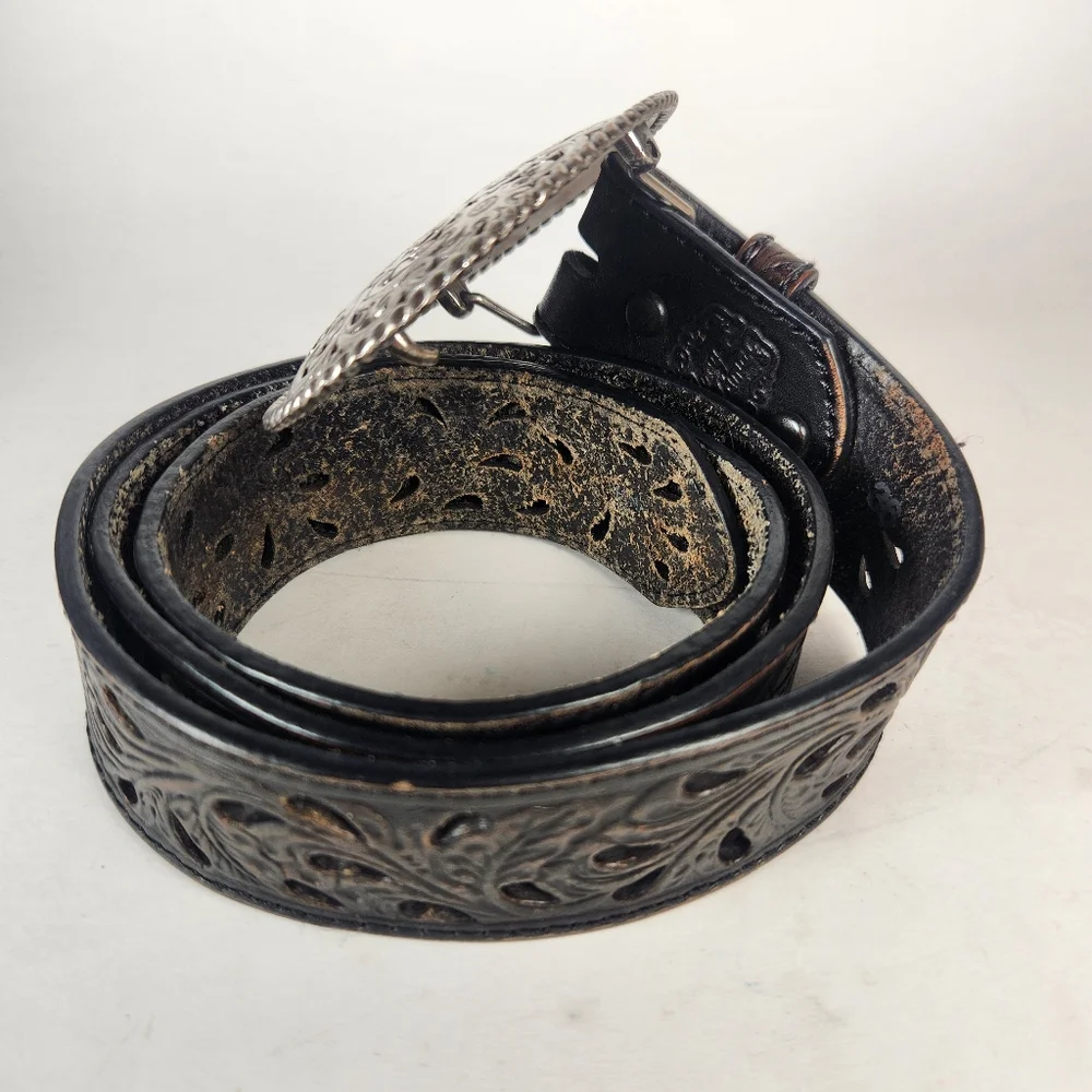 TONY LAMA Pierced Filagree Belt Size 36 Black Leather Cut Out Silver Buckle - Picture 2 of 10